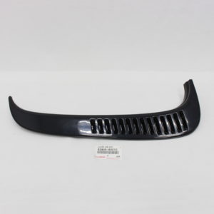 Toyota Land Cruiser FJ80 Rear Louver Quarter Side Window Vent Right 62905-60010