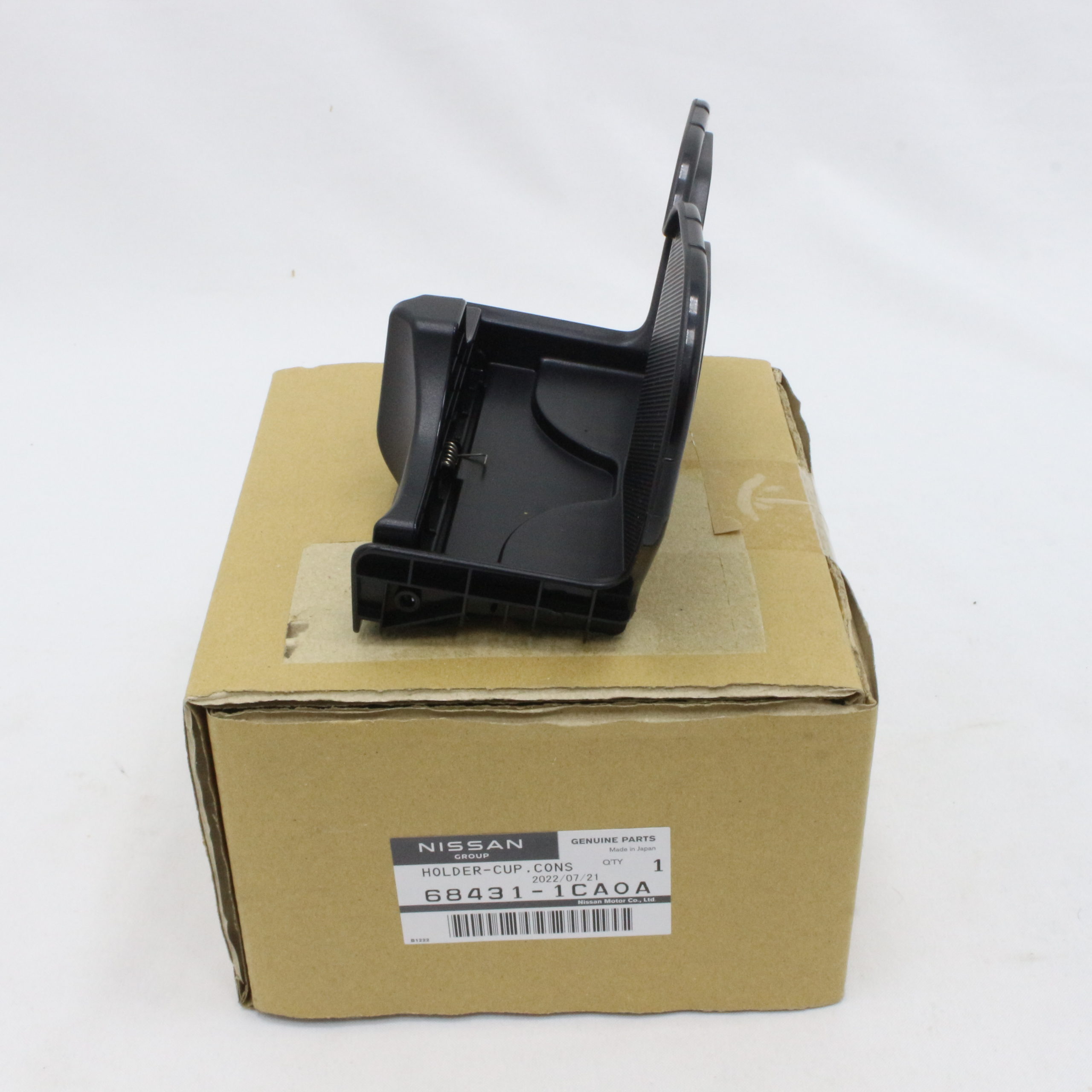 Infiniti FX35 FX37 FX50 Q70 FX30d Console Box Cup Holder 68431-1CA0A - Image 4