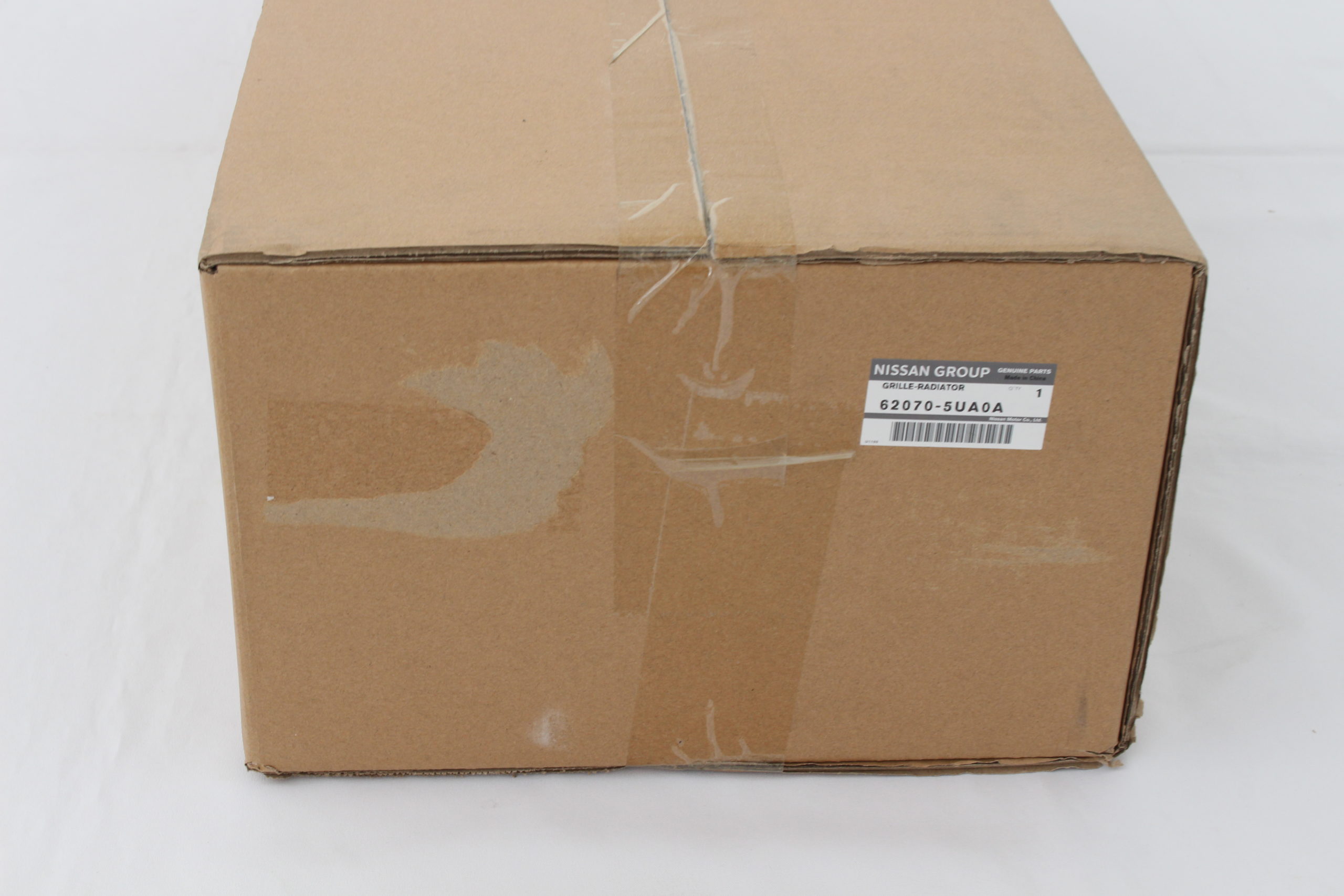 Infiniti QX50 2016-2017 EX25 EX35 EX37 Front Radiator Grille Emblem 62070-5UA0A - Image 6