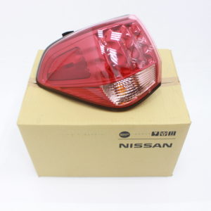 Infiniti QX56 2011-13 QX80 2014 Rear Combination Tail Lamp Light LH 26555-1LA0B
