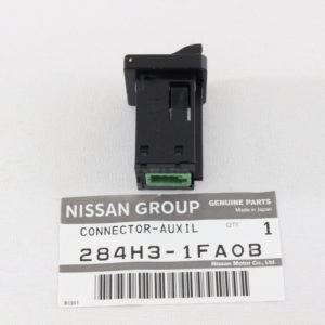 Nissan Infiniti USB Auxiliary Audio Input Adapter Port Charger 284H3-1FA0B