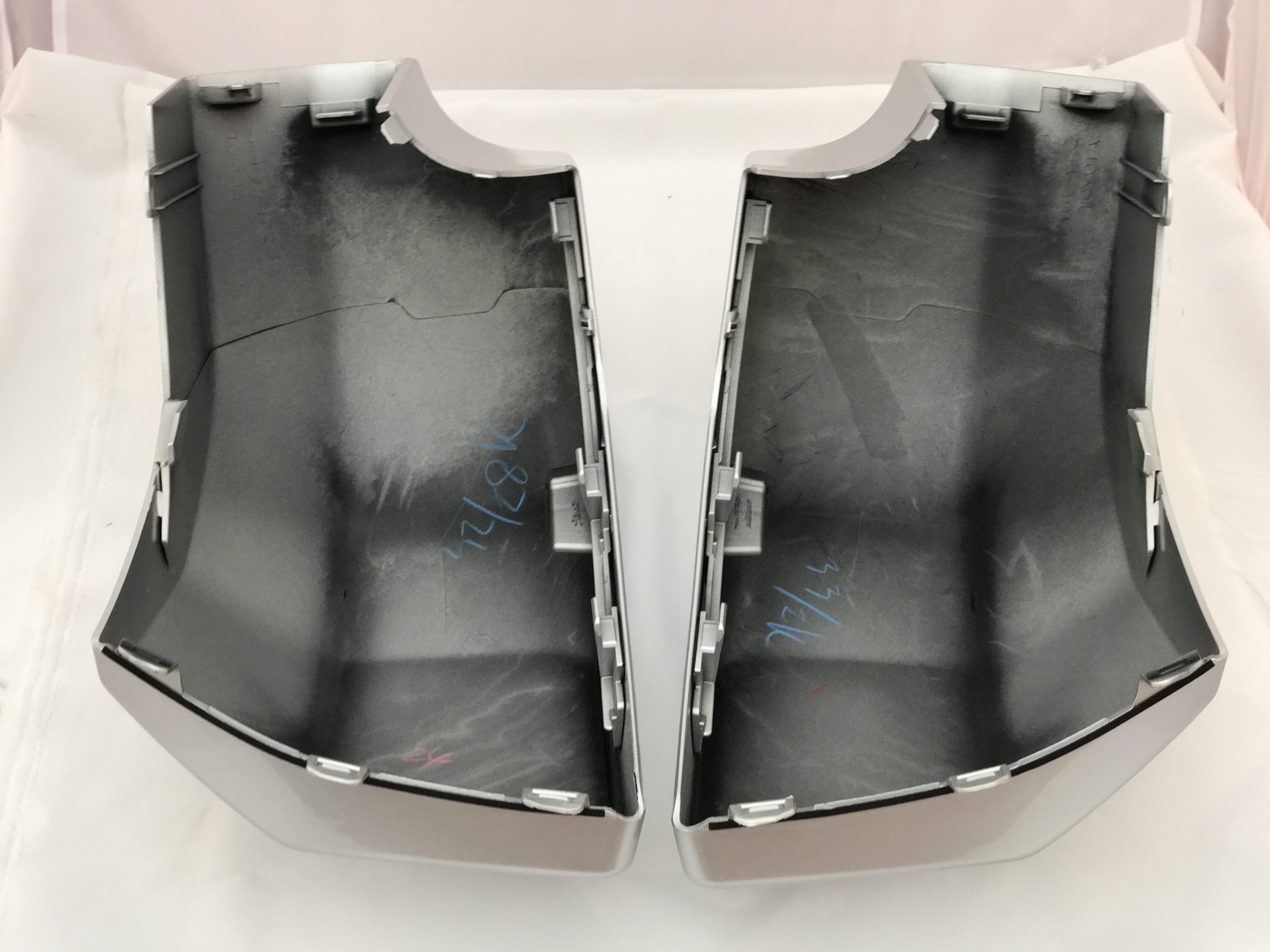 Toyota FJ Cruiser 2007-2014 Rear Corner Bumper End Cap Pad Right & Left - Image 7