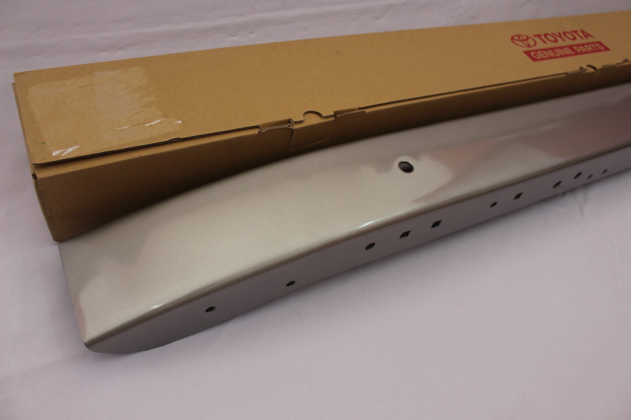 Toyota Land Cruiser 1969-1984 FJ40 BJ40 Front Bumper Bar 52111-60030 - Image 6